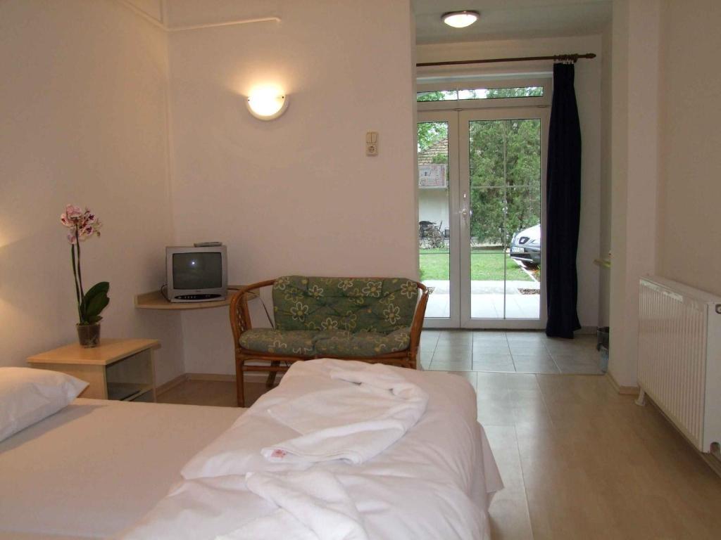 Hotel Platan Замарди Номер фото